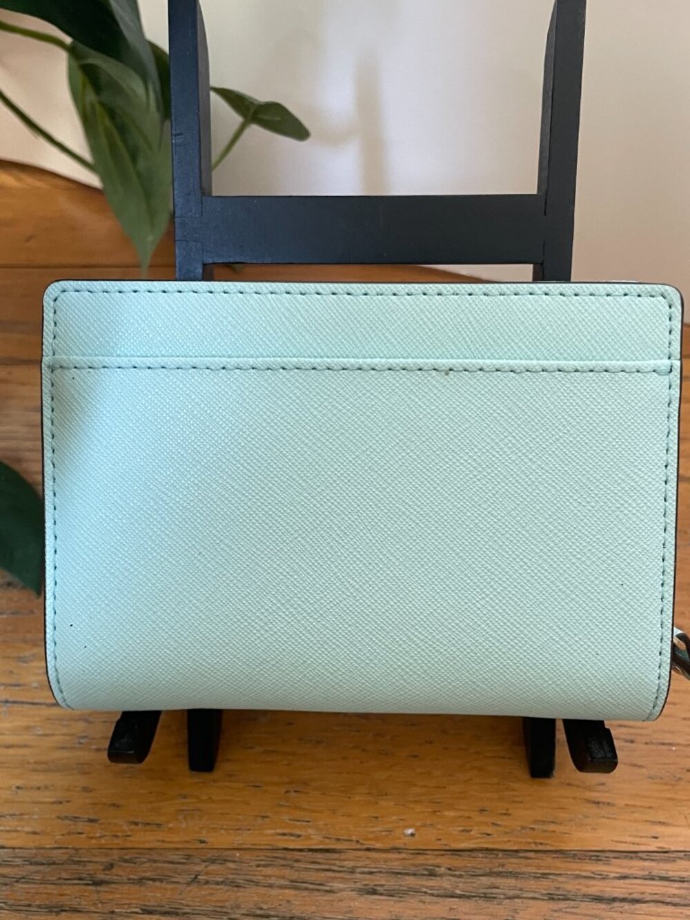 Kate Spade New York Cara Newberry Lane Blue Small Leather Fold Wallet - Picture 2 of 10
